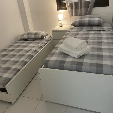Cosy 3-bedroom Duplex With Pool Close To The Apartamento